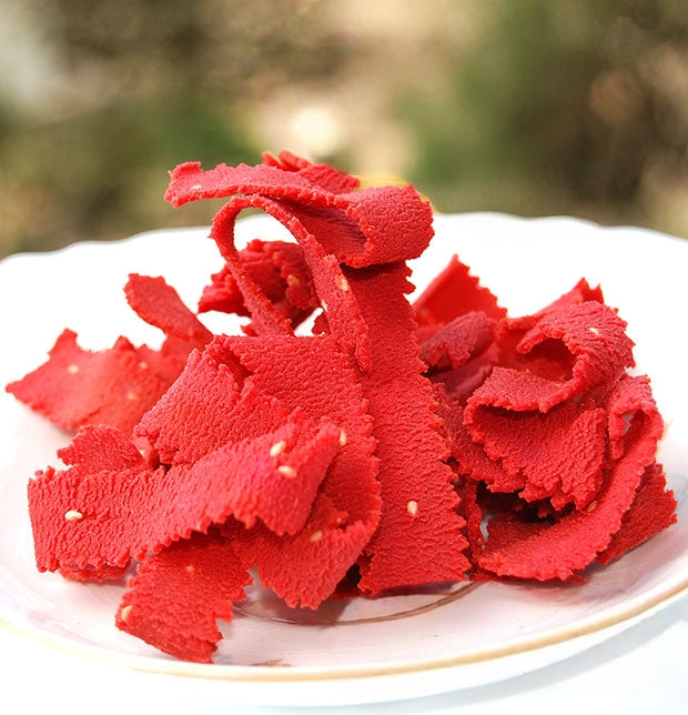 Beetroot Ribbon Pakoda
